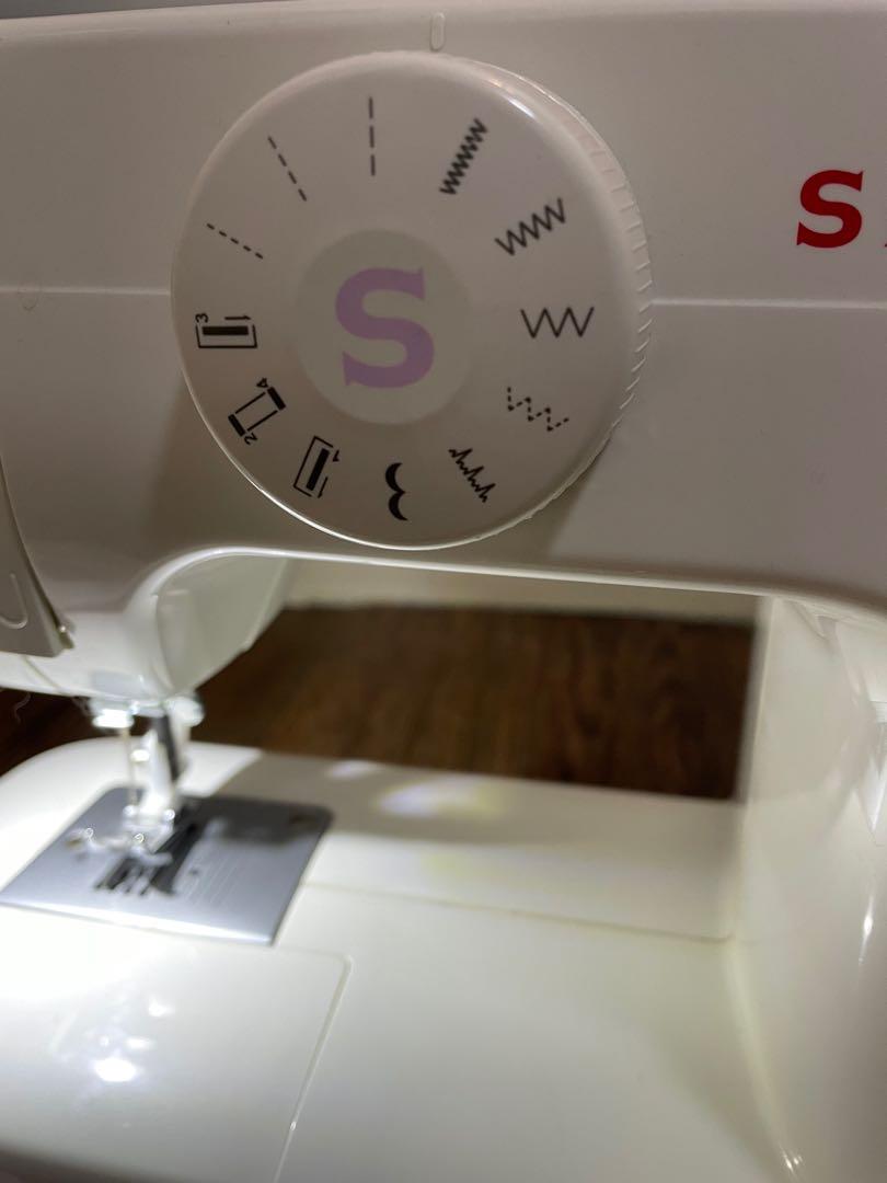 Singer Start Sewing Machine 1306, TV & Home Appliances, Other Home