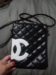 Sling hitam