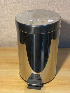 Stainless Pedal Waste Bin Trash Can H199