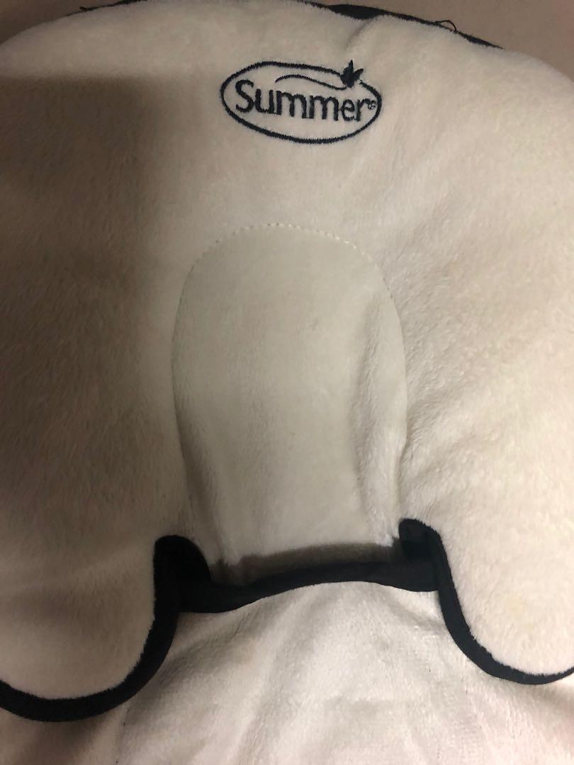 Summer Infant Baby soft Pad (Category: Changing Tables & Stations) located in Quezon City. Submitted by taksgora (Listing ID 1145691537, Image 2). Description: Soft pad support for babies Used once only Head rest is detachable Easily folds for storage.