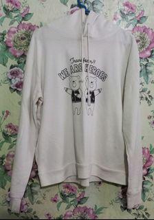 SWEATSHIRT HOODIE