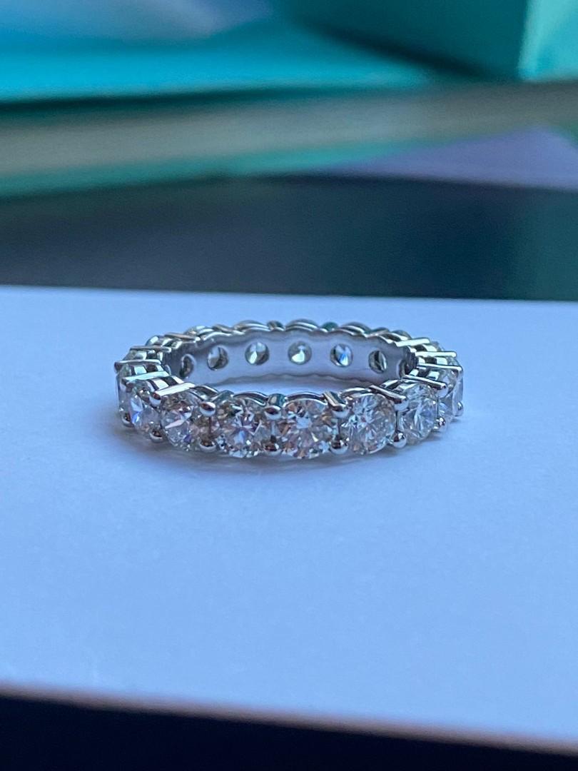 Tiffany and co Embrace band ring