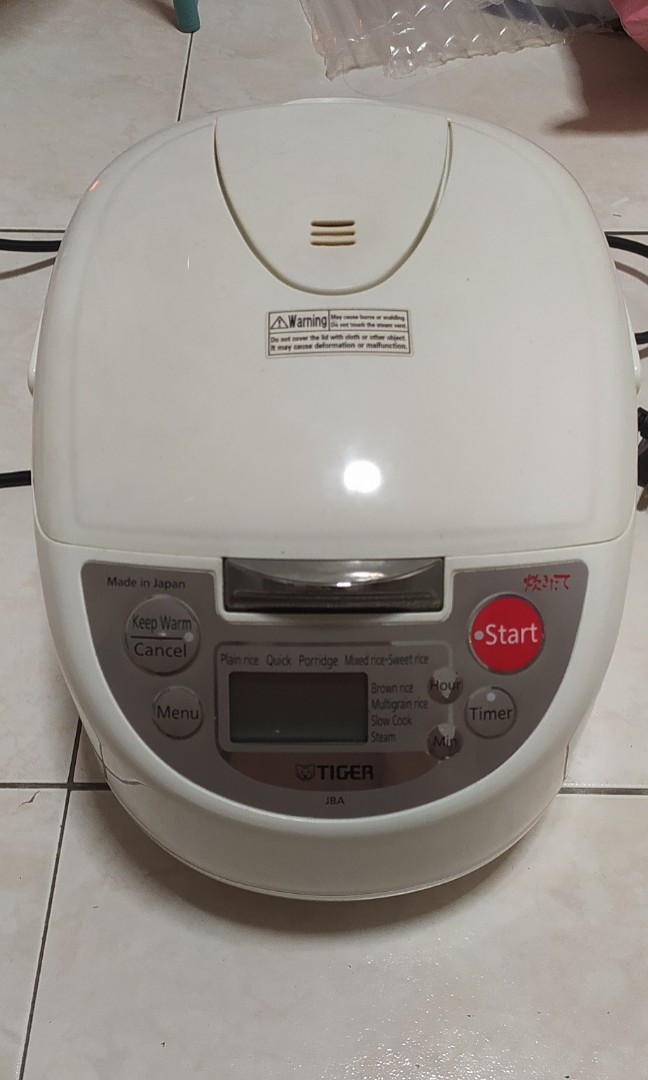 Rice cooker Tiger JBA, Furniture & Home Living, Kitchenware & Tableware