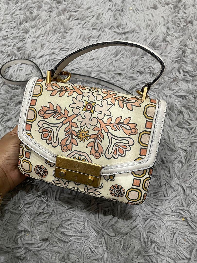 Tory Burch white floral sling crossbody, Luxury, Bags & Wallets on Carousell