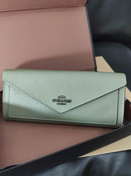 Coach light fern wallet top
