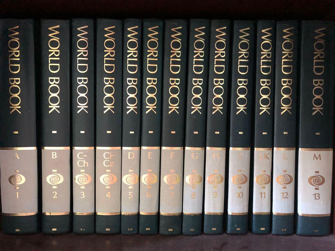 World Book Encyclopedia 1989 (Green and White Spine) 22 Book