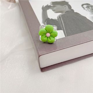 (Category: ) located in . Submitted by anybeadables (Listing ID 1145955944, Image 1). Description: .