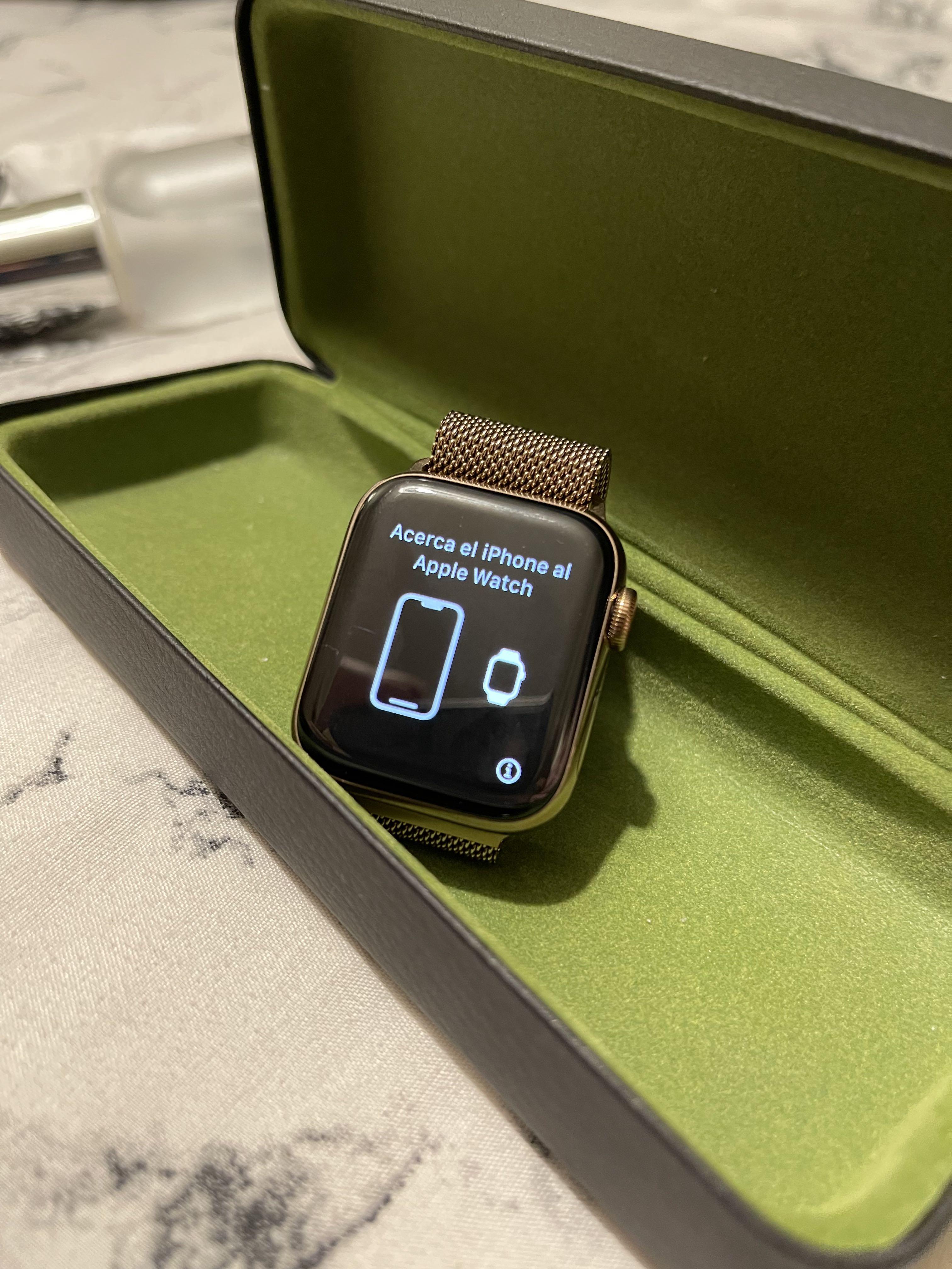 Apple watch 4 stainless steel sale clearance