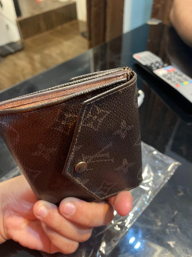 authentic LV louis vuitton elise trifold wallet, Luxury, Bags