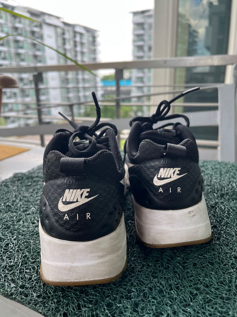 womens black white nike