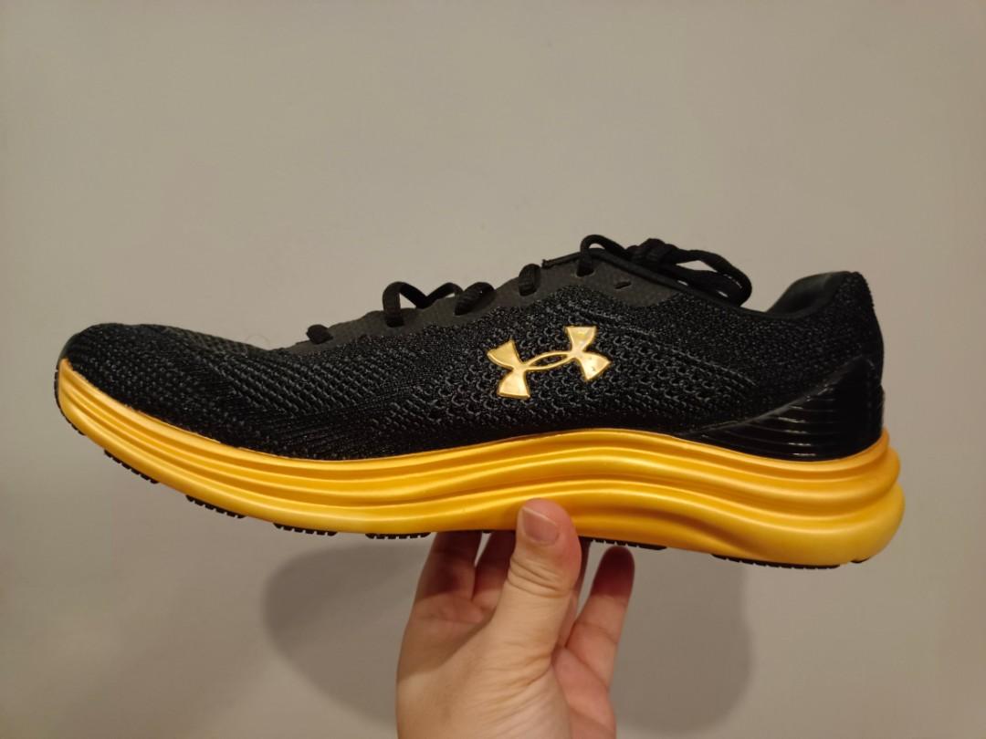 Authentic Under Armour Men Liquify Running Shoes, Men's Fashion