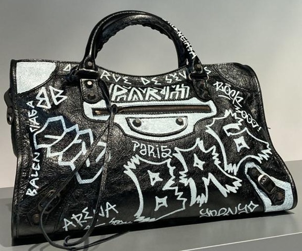 balenciaga classic city medium