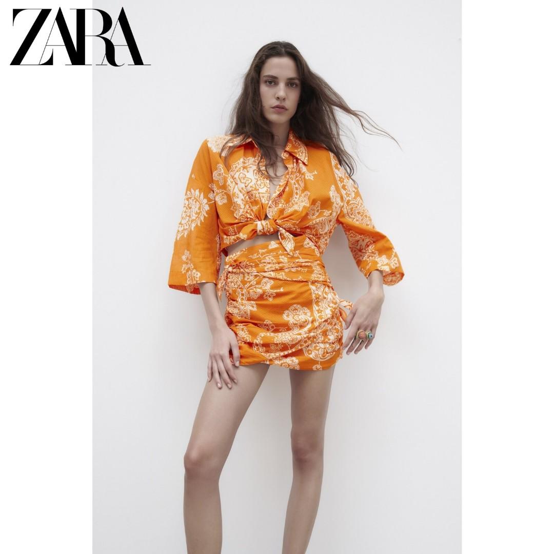 BNWT ZARA Printed Crop Top with Knot Orange S