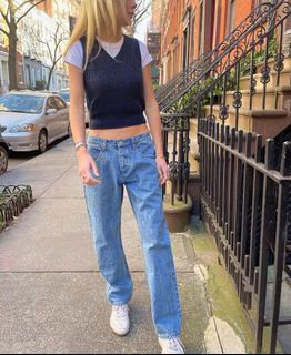 (Category: ) located in . Submitted by aaaabbbbbiiiii (Listing ID 1145784353, Image 1). Description: .