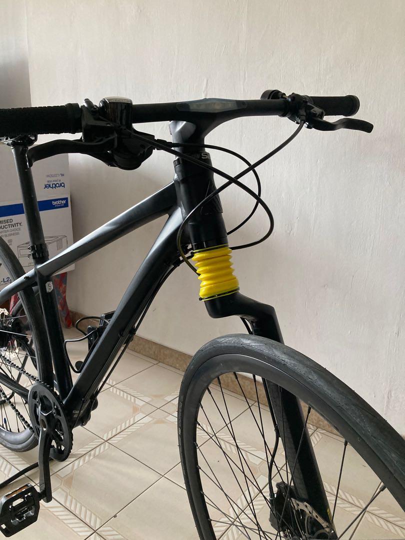 Cannondale Bad Boy 1 with integrated front light suspension