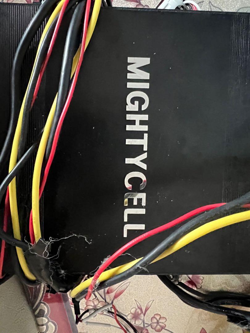 Car camera battery pack, Car Accessories, Accessories on Carousell