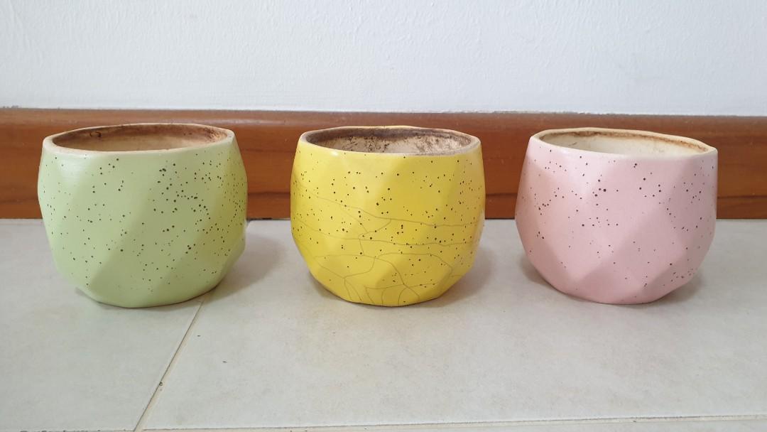 Ceramic pots (Set of 3), Furniture & Home Living, Gardening, Pots