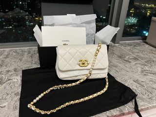 （分類：）位於 。 由 realclassluxury 提交（商品編號 1145947392，圖片 1）。簡介： 。