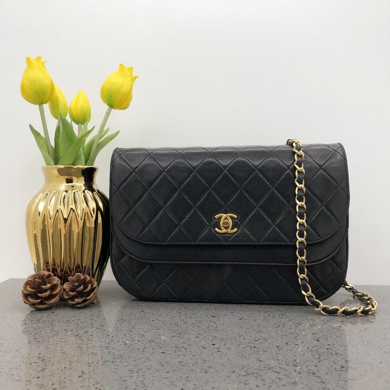 Chanel half sales moon bag