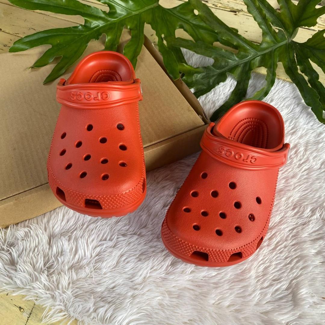 Spicy orange shop crocs