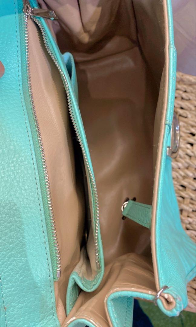 Delvaux Bag (Category: Luxury Bags & Wallets) located in Polomolok. Submitted by pine.apaul (Listing ID 1145870979, Image 3). Description: Used condition Selling low.