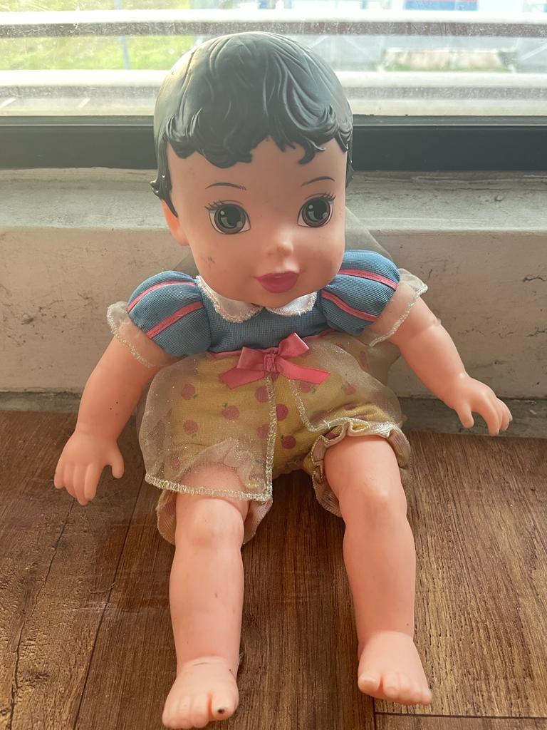 Snow white baby shop doll