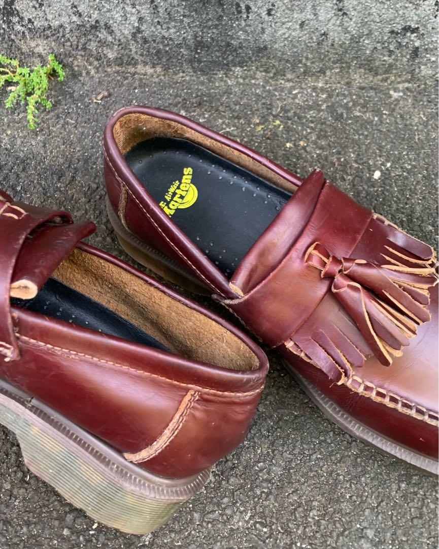 Dr Martens Adrian Tassel Leroy Red Cherry 4uk(37-38) MIT, Fesyen Pria,  Sepatu , Sepatu Formal di Carousell