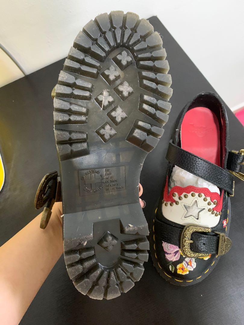 Dr. Martens Mukai Mary Jane Shoes, Women's Fashion, Footwear, Loafers on  Carousell