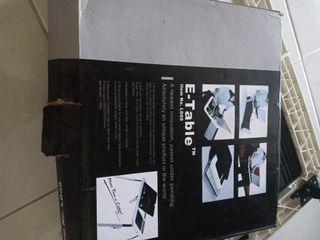 E-Table (meja lipat elektronic)