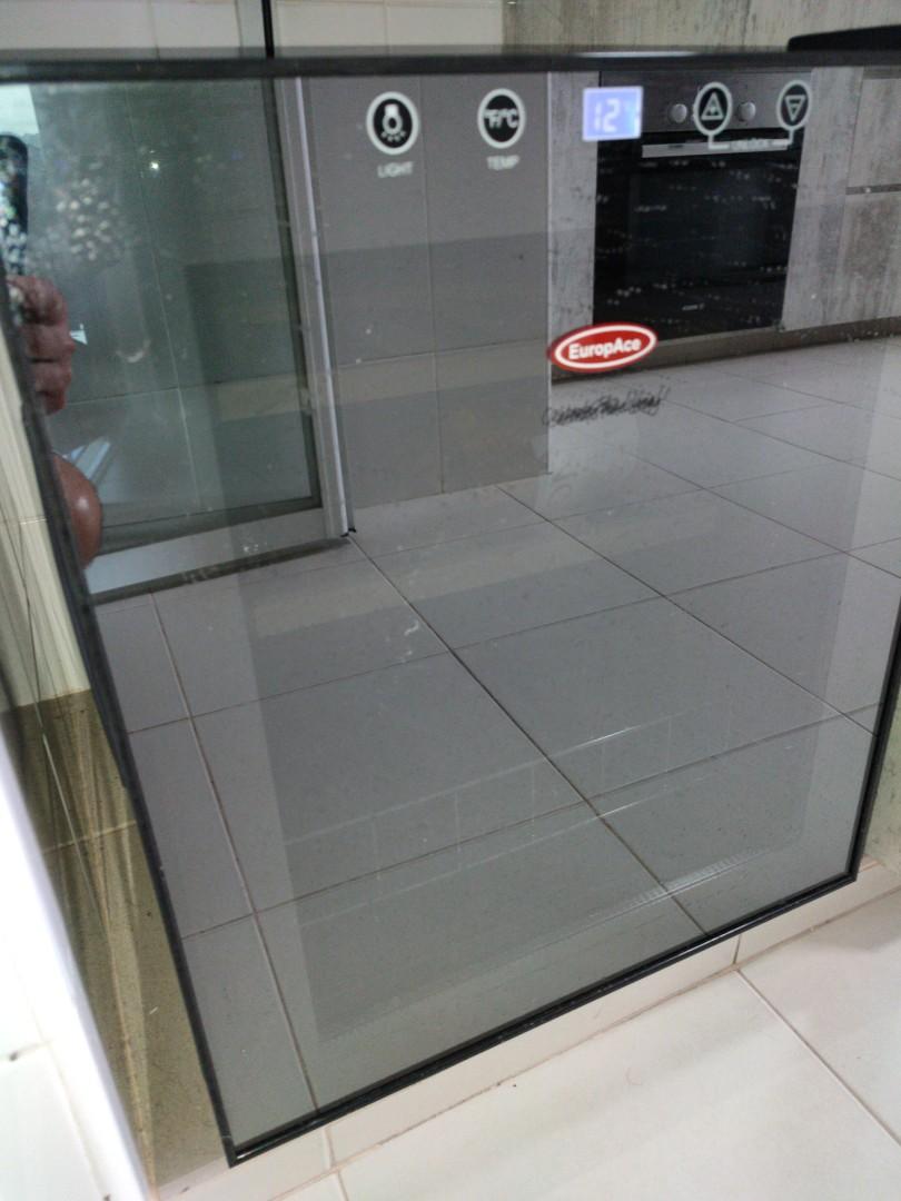 Europace EWC 152 Wine Chiller, TV & Home Appliances, Kitchen Appliances