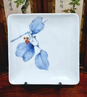 Exclusive Koransha Square Plate (17cm x 17cm)