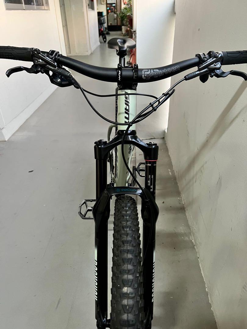 Fully Upgraded Giant Talon 1 Medium 29er