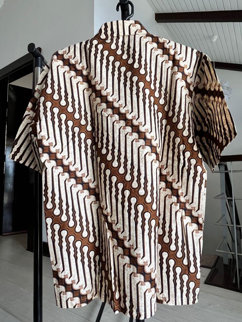 High Quality Batik Polo from Indonesia - Brown Traditional Pattern, Men ...
