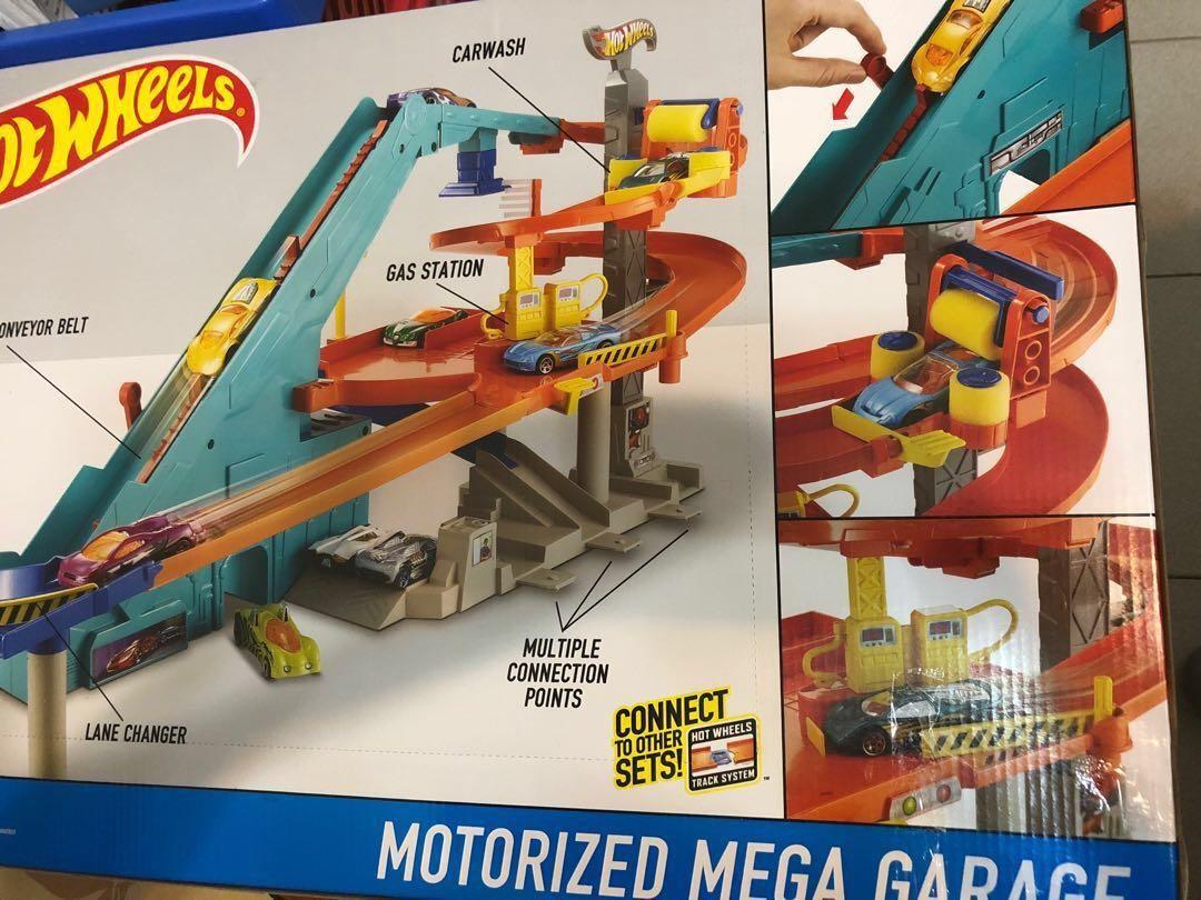 Hot Wheels Motorized Mega Garage NEW SET and READY STOCK