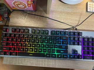 (Category: ) located in . Submitted by ascele (Listing ID 1145908517, Image 1). Description: .