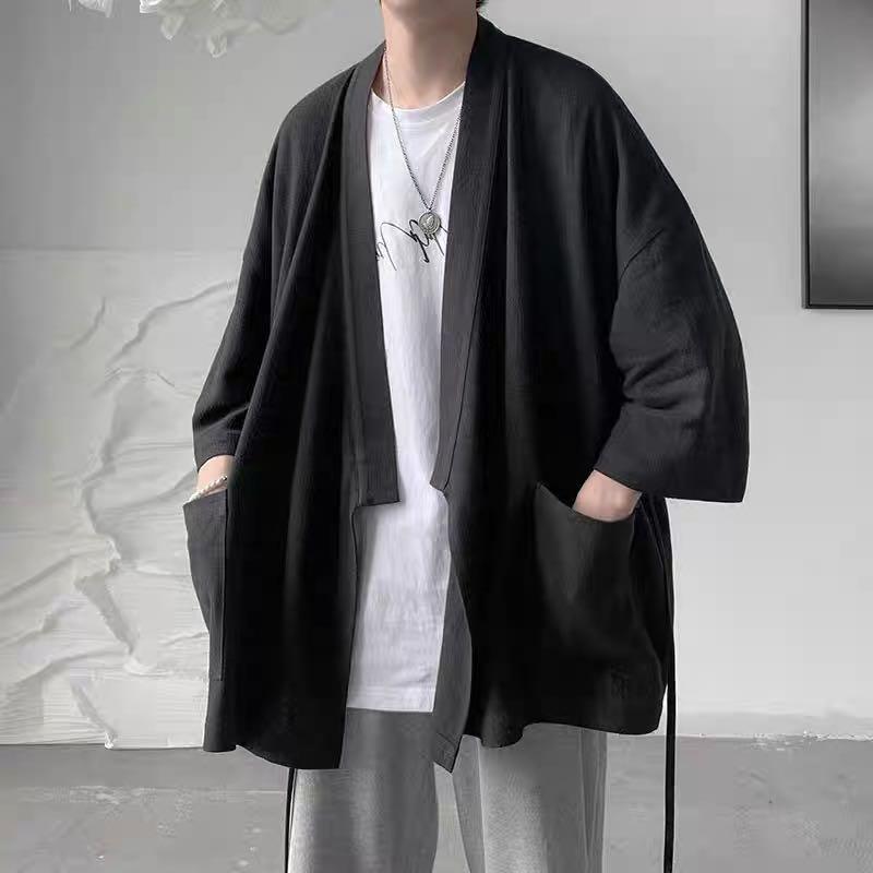 JP Style Kimono jacket (Category: Formal Shirts) located in Kuala Lumpur. Submitted by milkmilk_onlinestore (Listing ID 1145791105, Image 2). Description: .