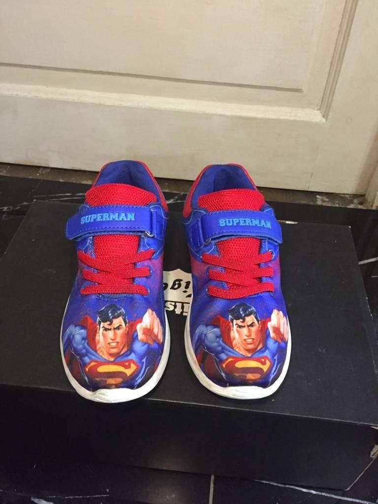 Superman tennis shoes top
