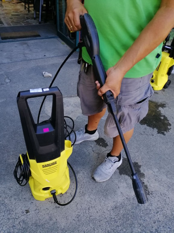 Karcher Pressure Washer 1400W, Commercial & Industrial, Construction Tools  & Equipment on Carousell