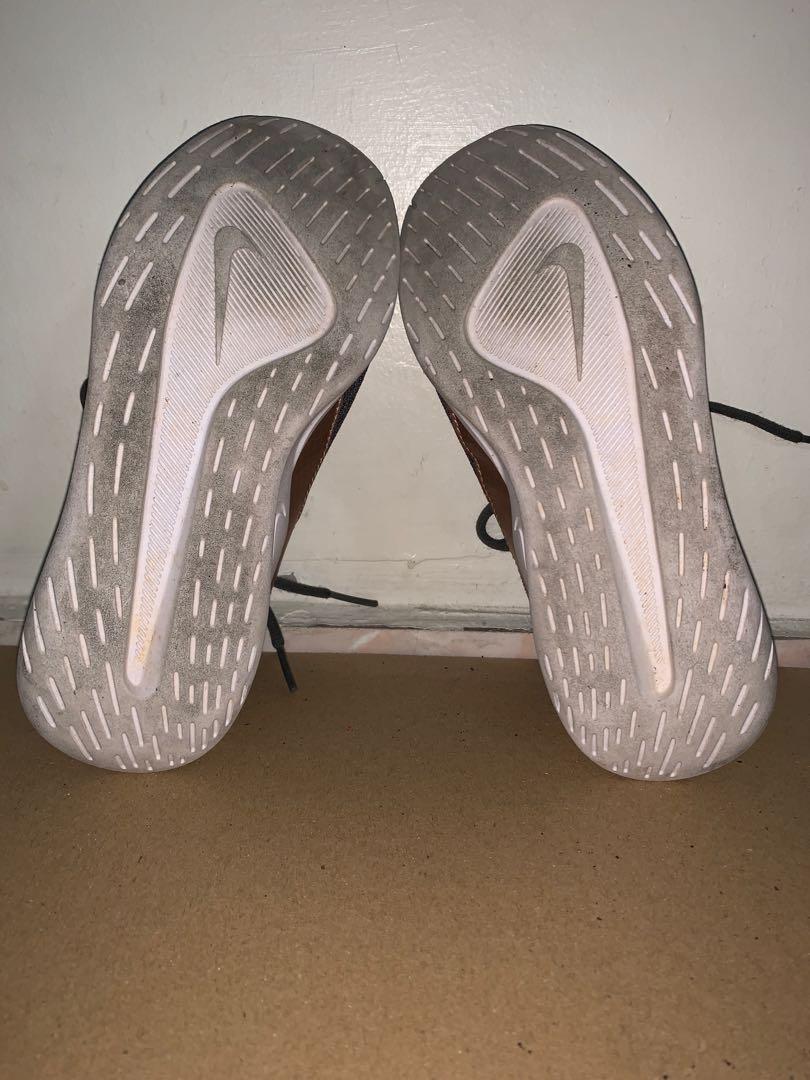 Nike viale trainers junior sales