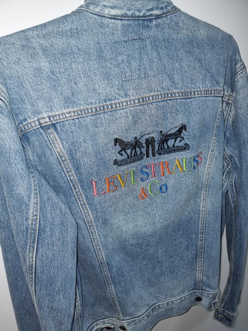 Levi Strauss Denim Jacket Limited Edition Rainbow Print, Men's Fashion,  Coats, Jackets and Outerwear on Carousell