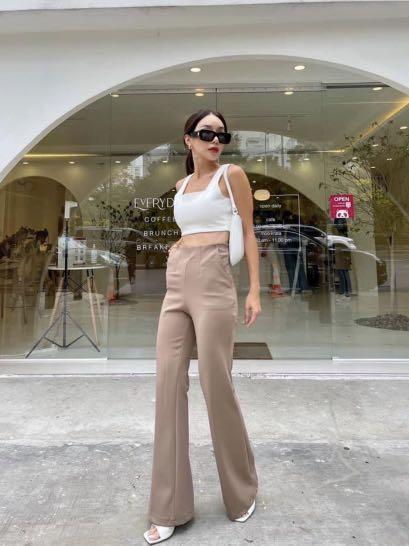 flare pants thick, Women's Fashion, Bottoms, Jeans on Carousell