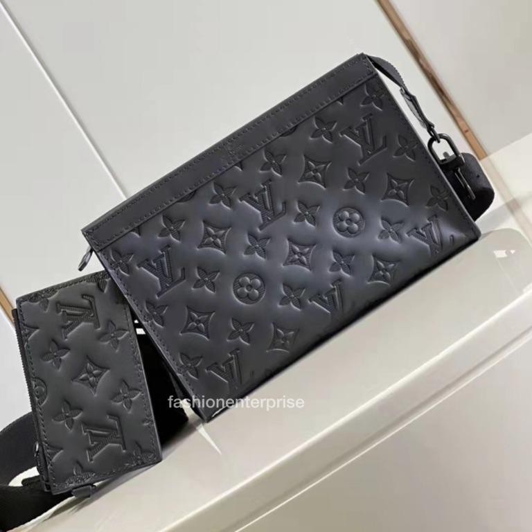 Louis Vuitton Gaston Wearable Wallet, Men's Fashion, Bags, Belt bags,  Clutches and Pouches on Carousell