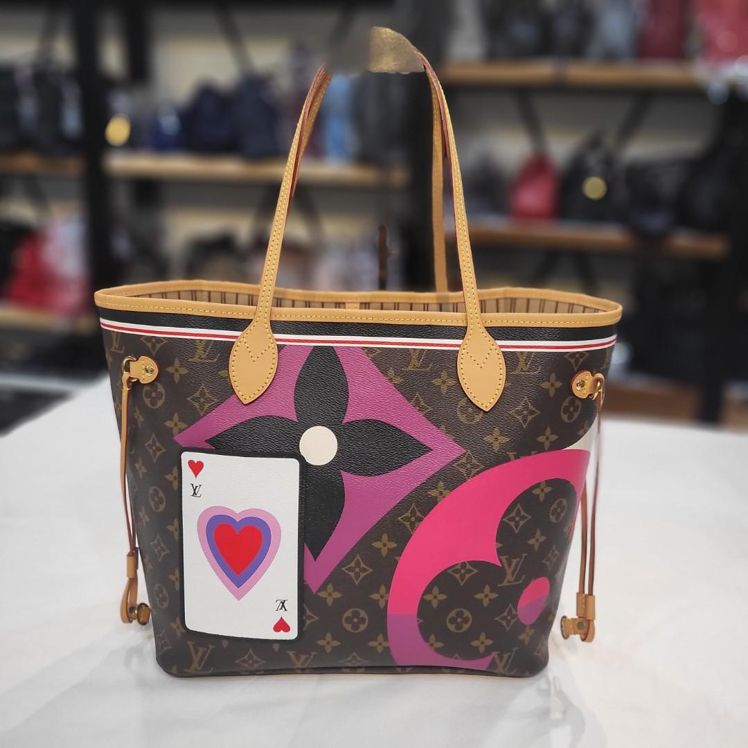 LV Neverfull MM pink interior, Luxury, Bags & Wallets on Carousell