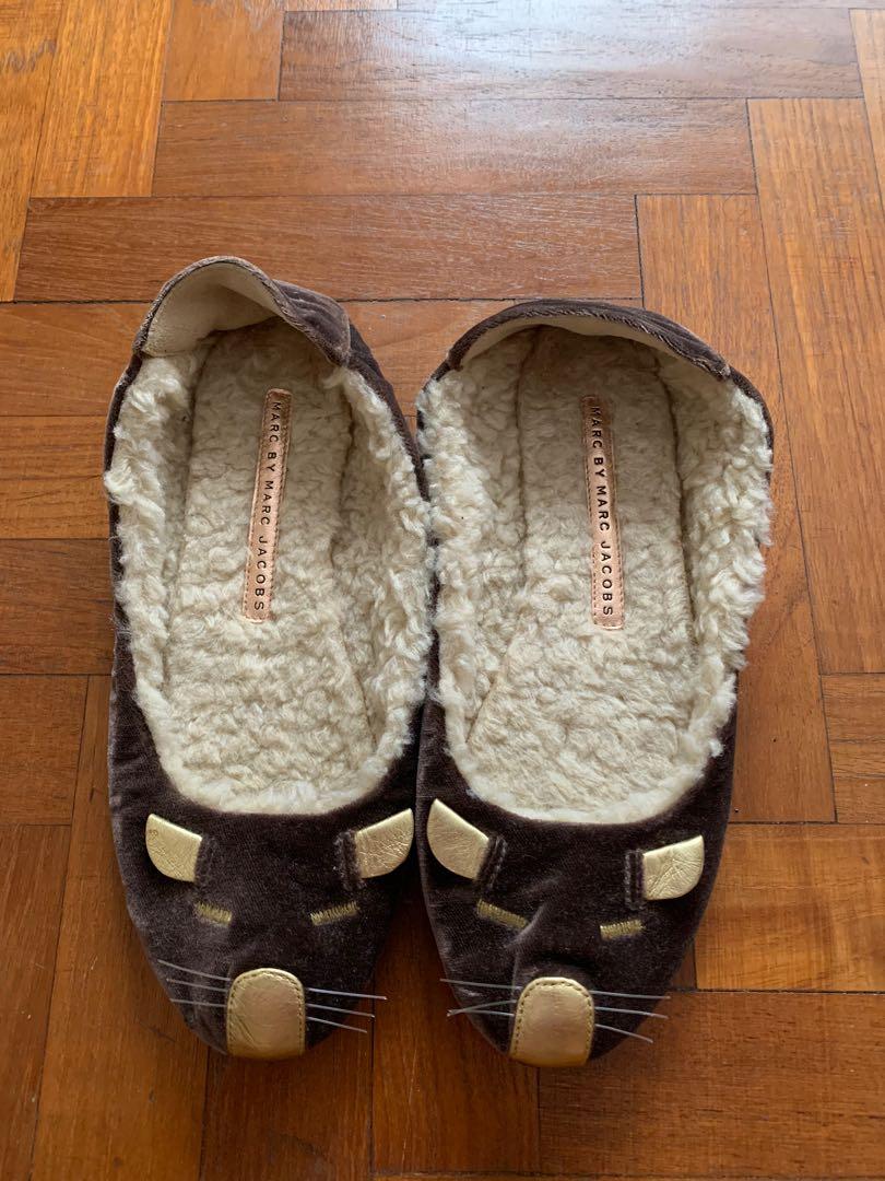 Marc by Marc Jacobs sleeping mouse velvet slippers