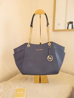 MK Jet Set Travel Navy Blue Chain Shoulder Tote Bag, Luxury, Bags & Wallets  on Carousell