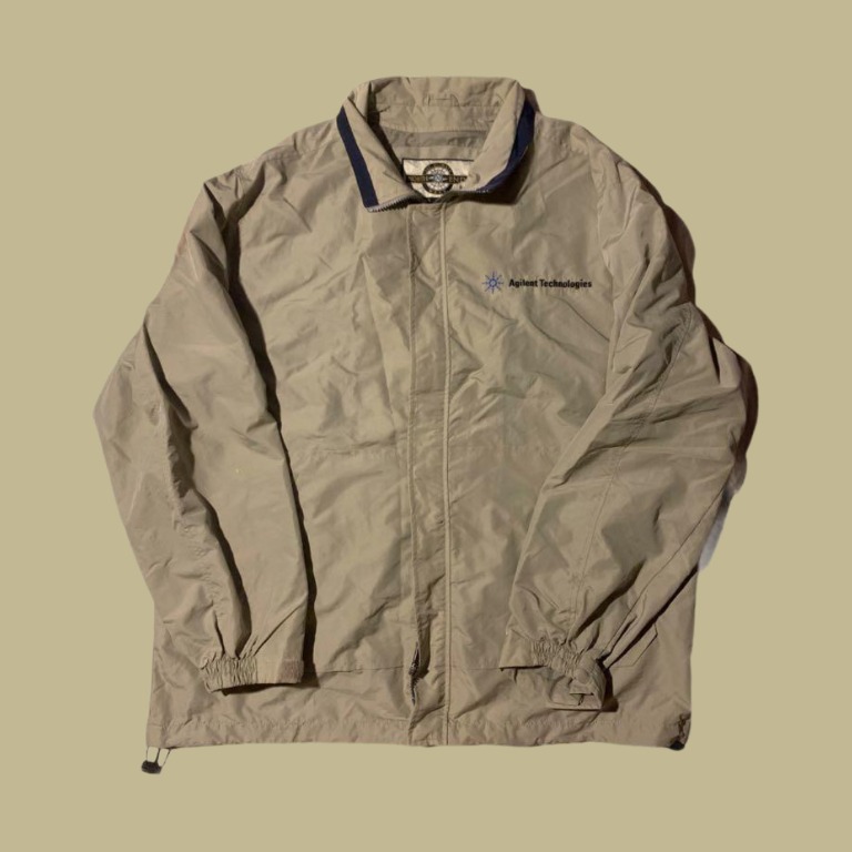 North end windbreaker outlet