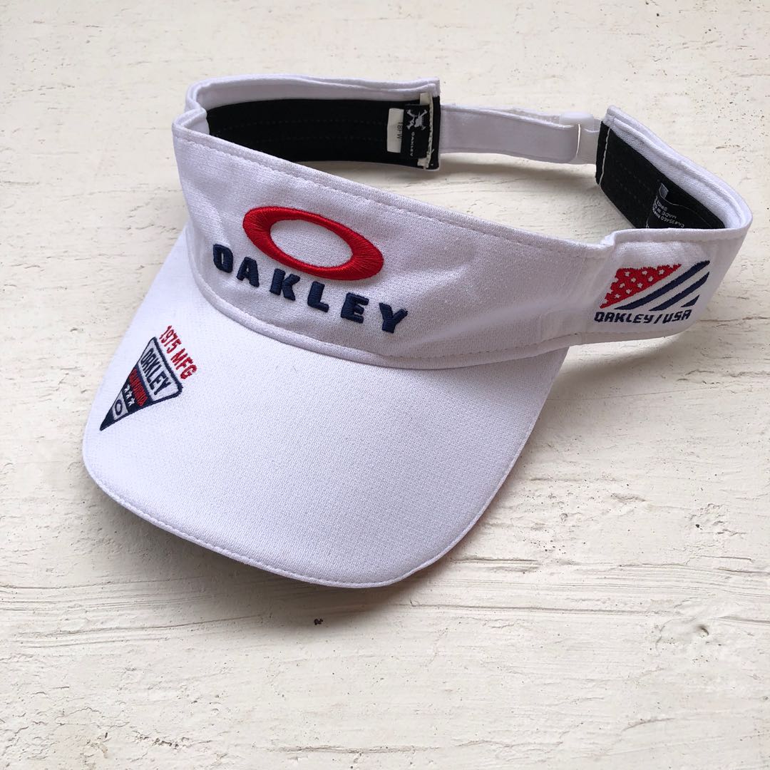 Oakley usa sun visor, Men's Fashion, Watches & Accessories, Caps & Hats on  Carousell