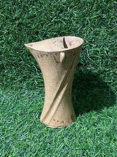 pourer/vase—-DIY (Arita stoneware)