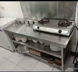 PREPARATION  STAINLESS TABLE