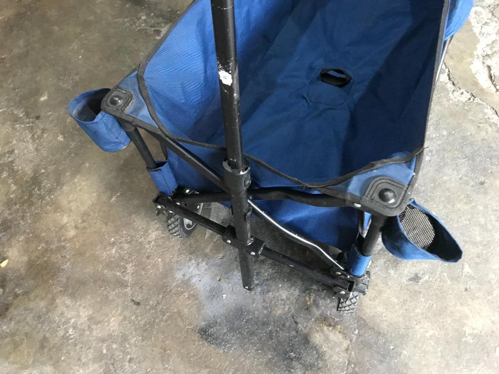 Quest Folding Wagon Blue, Sports Equipment, Other Sports Equipment and